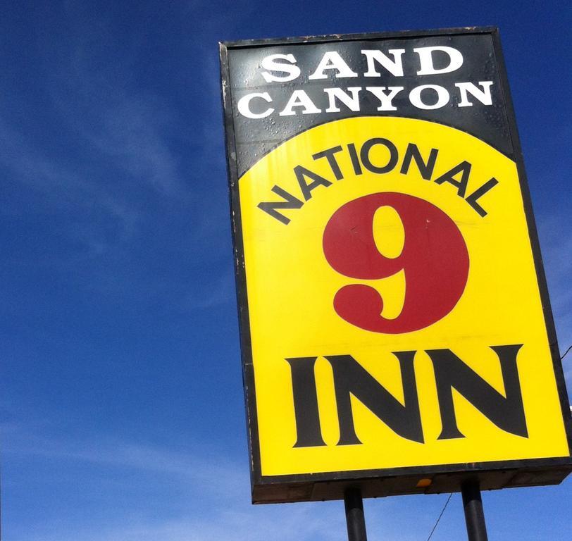 National 9 Inn Sand Canyon Cortez Exterior photo